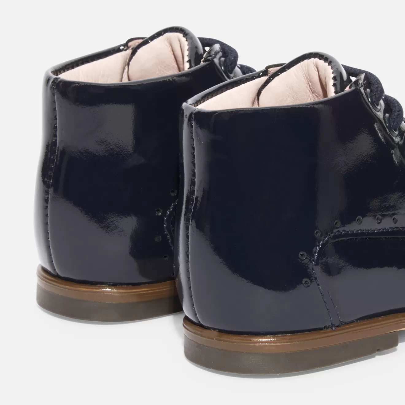 baby_girl_patent_leather__booties_5.webp Jacadi Ankle & Lined Boots | Baby girl patent leather booties