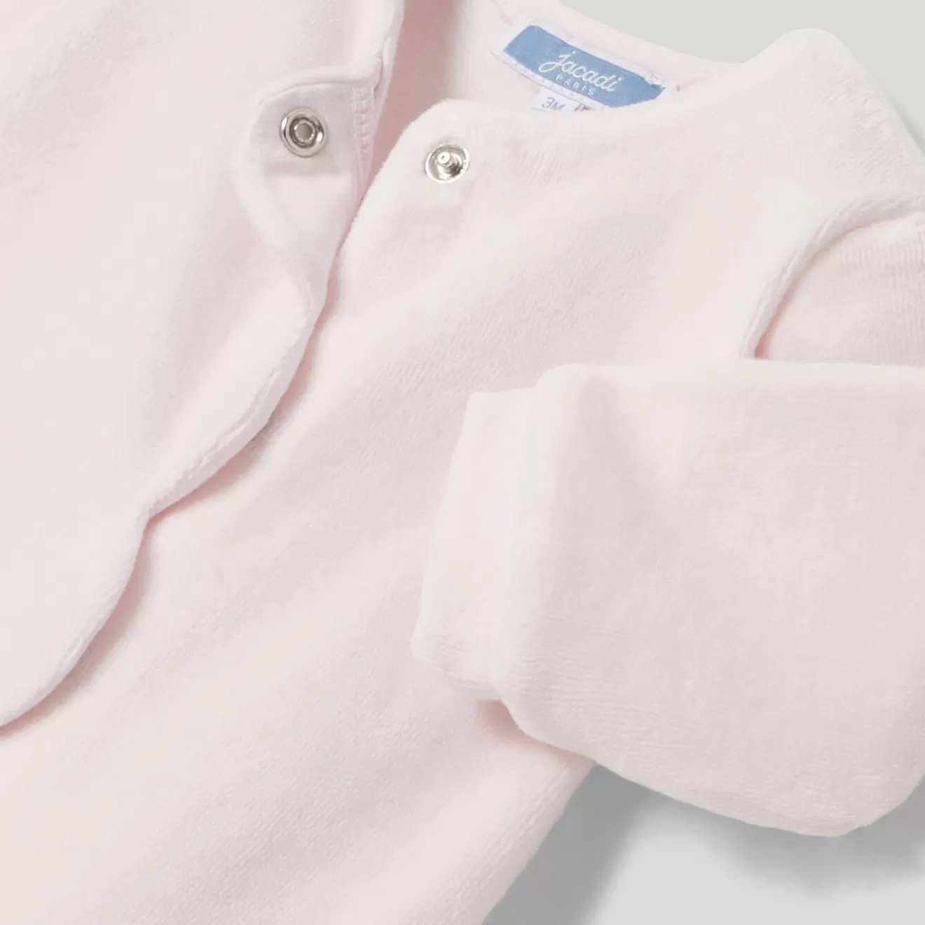 baby_girl_pyjamas_in_velvet_bouclette_3.webp Jacadi Pajamas | Baby girl pyjamas in velvet bouclette