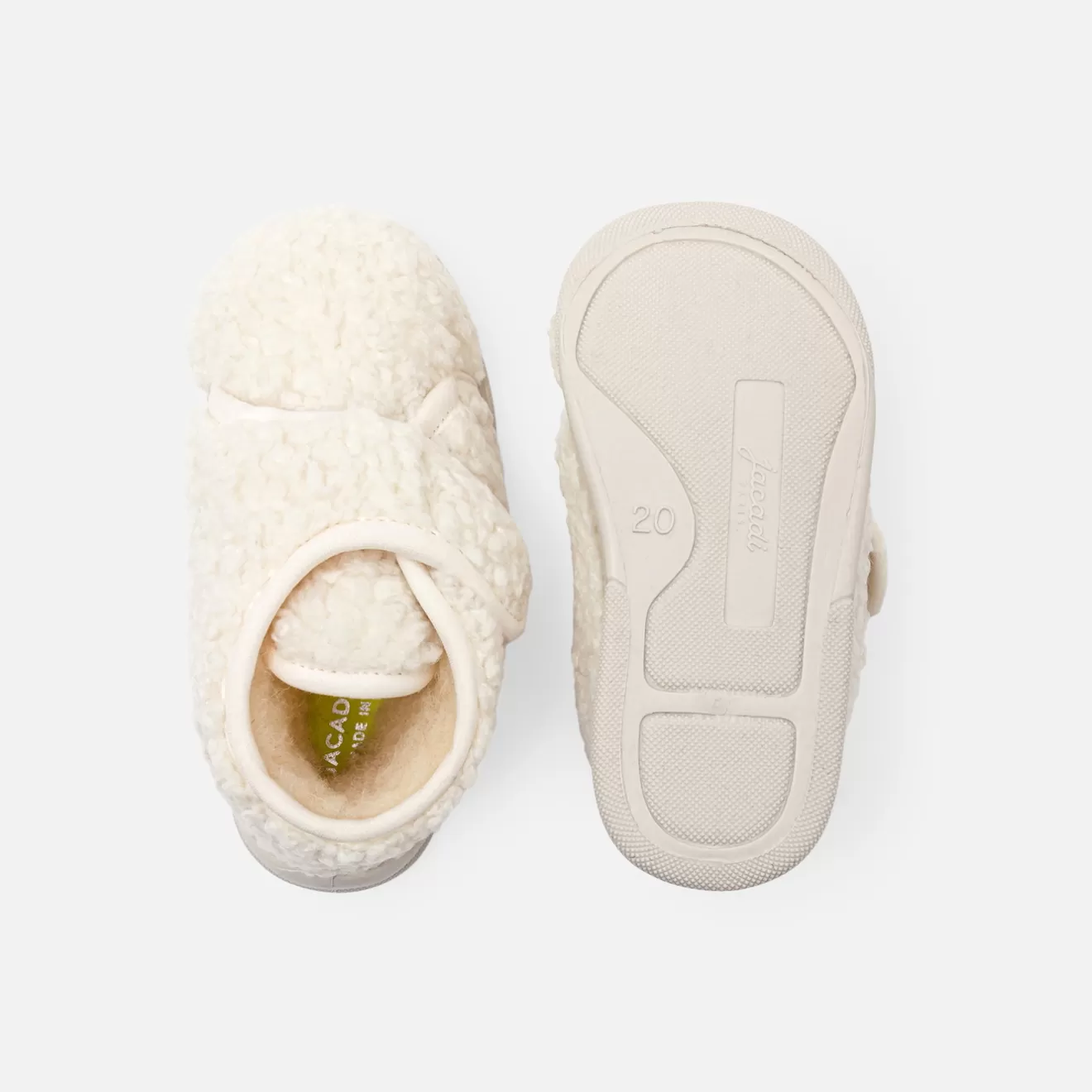 baby_sherpa_slippers_3.webp BOY Jacadi Slippers | Slippers | Baby sherpa slippers