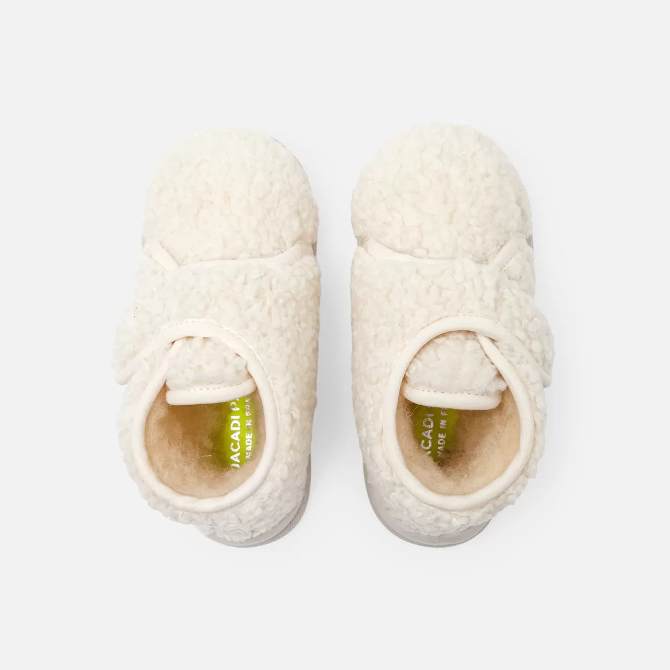 baby_sherpa_slippers_4.webp BOY Jacadi Slippers | Slippers | Baby sherpa slippers