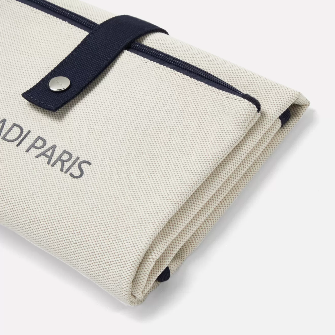 canvas_changing_mat_2.webp Jacadi Diaper Bags And Toiletry Bags | Diaper Bags And Toiletry Bags | Canvas changing mat