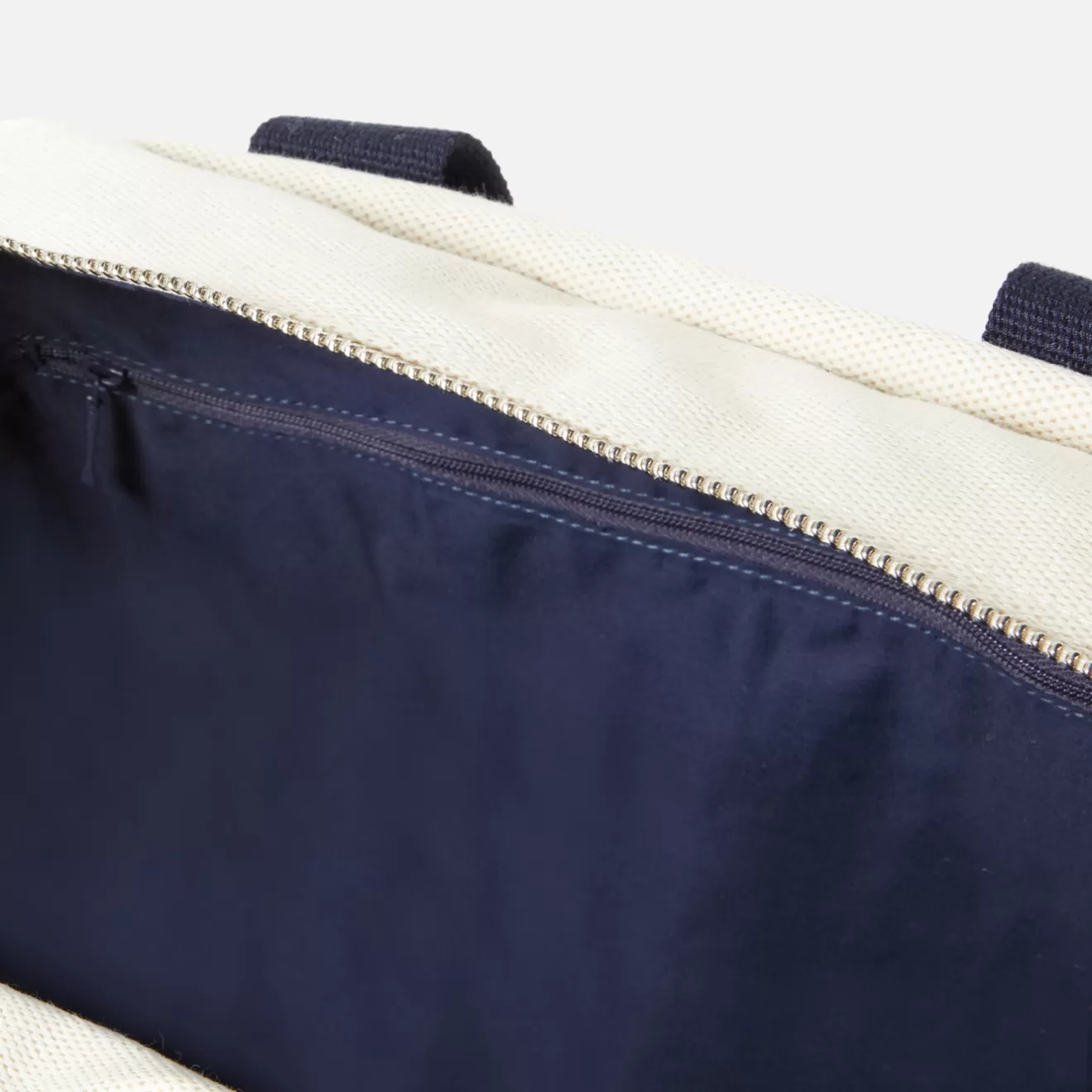 changing_bag_5.webp Jacadi Diaper Bags And Toiletry Bags | Diaper Bags And Toiletry Bags | Changing bag
