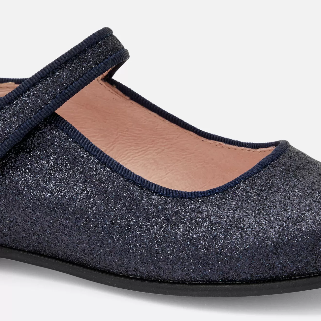 girl_glittery_mary_janes_5.webp Jacadi Mary Janes, T-Straps And Ballet Flats | Girl glittery Mary Janes