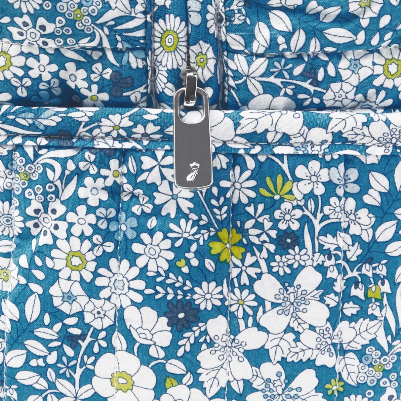 liberty_fabric_toiletry_bag_2-2.webp Jacadi Diaper Bags And Toiletry Bags | Diaper Bags And Toiletry Bags | Liberty fabric toiletry bag